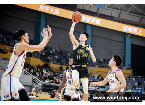 浙江东阳光势不可挡，夺得CBA榜首，连胜可期