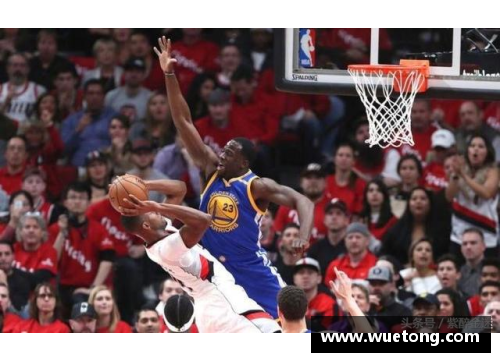luck18新利体育NBA格林飙踢全纪实：惊心动魄一幕重现！